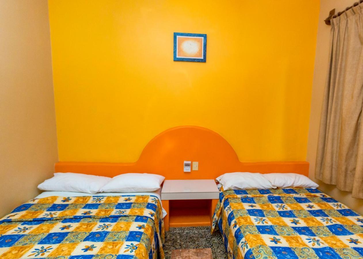 Hotel Cuamatzi Zihuatanejo Zewnętrze zdjęcie