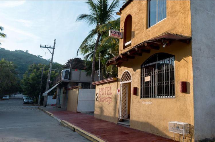 Hotel Cuamatzi Zihuatanejo Zewnętrze zdjęcie